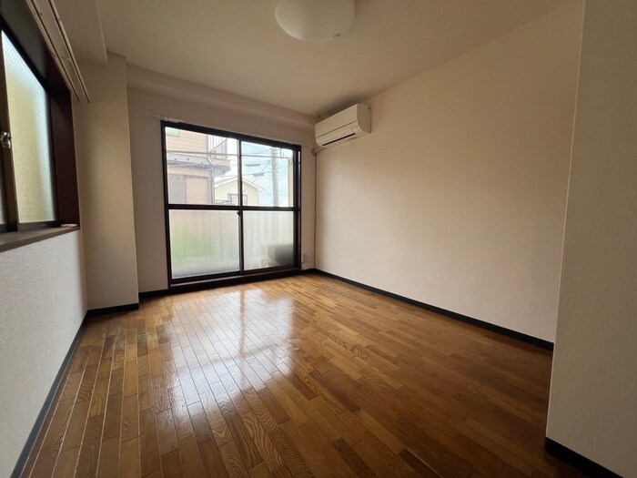 物件内観写真22　(居室)