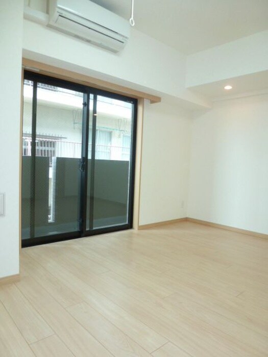 物件内観写真6　(居室)