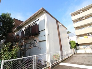 ハイツプロビデンス外観写真