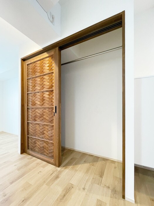 物件内観写真10　(収納)