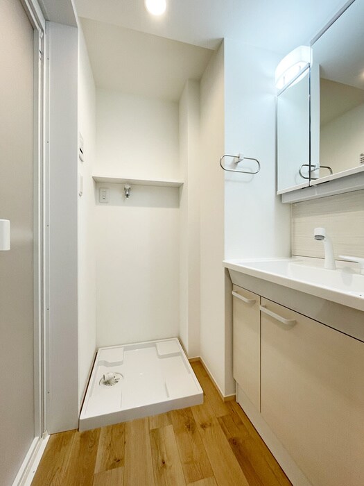 物件内観写真15　(洗面)