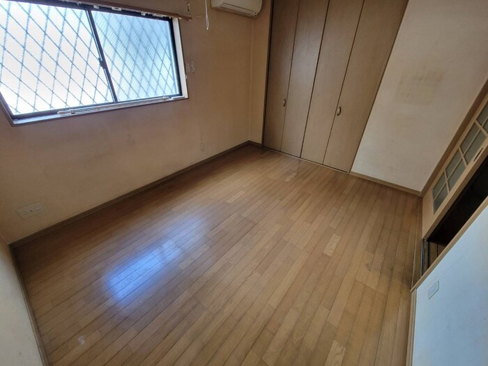 物件内観写真5　(居室)