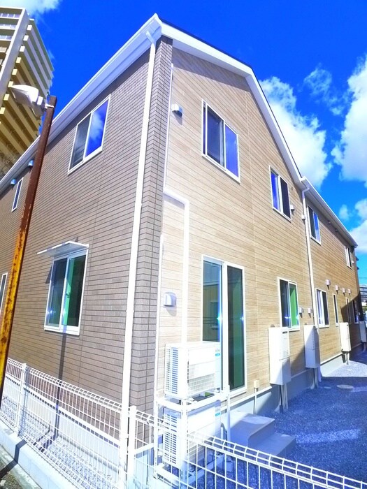 物件外観写真4　(外観写真)