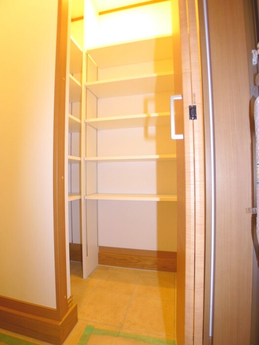 物件内観写真22　(靴箱)