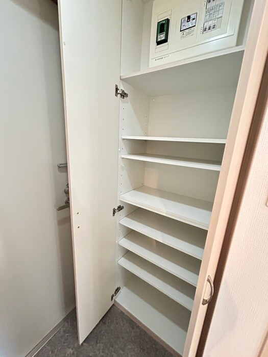 物件内観写真22　(靴箱)