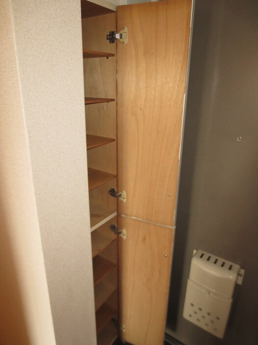 物件内観写真15　(靴箱)