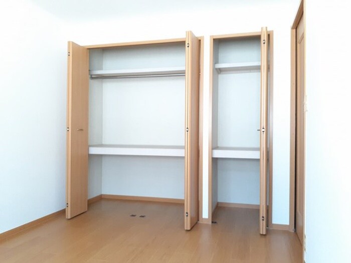 物件内観写真7　(洗面)