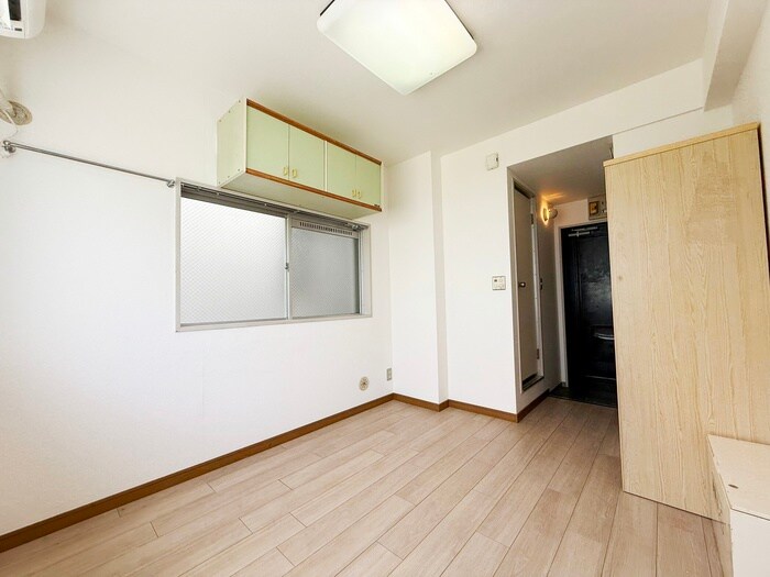 物件内観写真7　(居室)