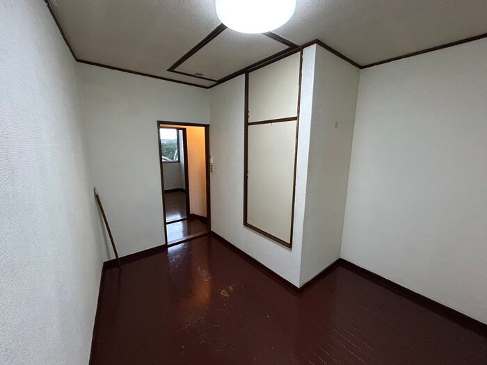 物件内観写真8　(居室)