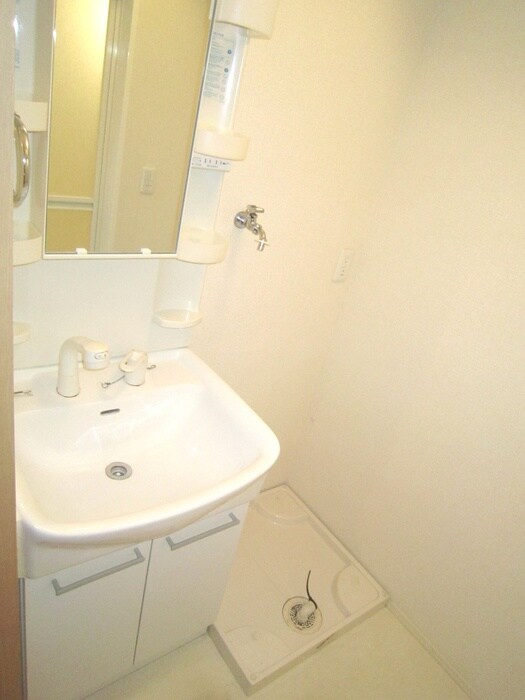 物件内観写真11　(洗面)