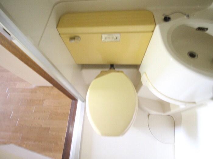 物件内観写真11　(トイレ)