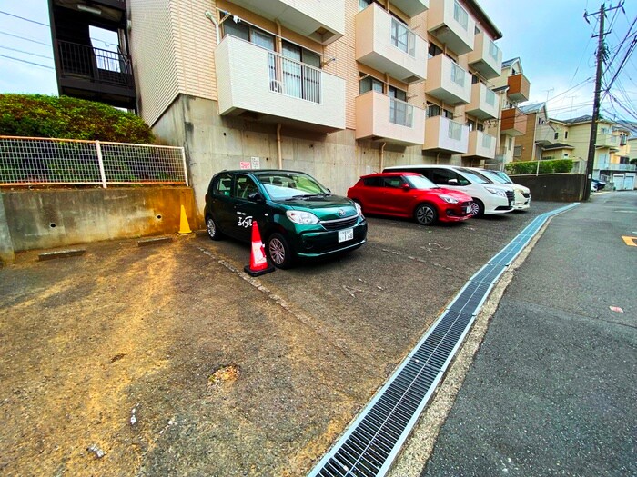 物件外観写真3　(外観写真)