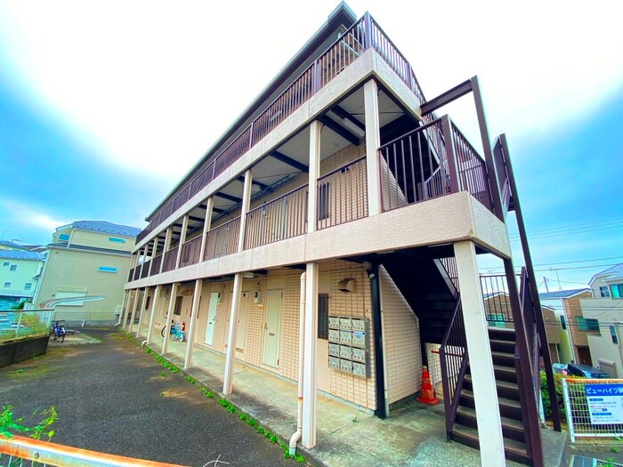 物件外観写真5　(駐車場)