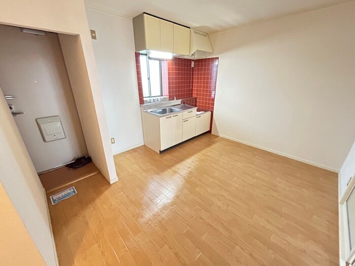 物件内観写真11　(居室)