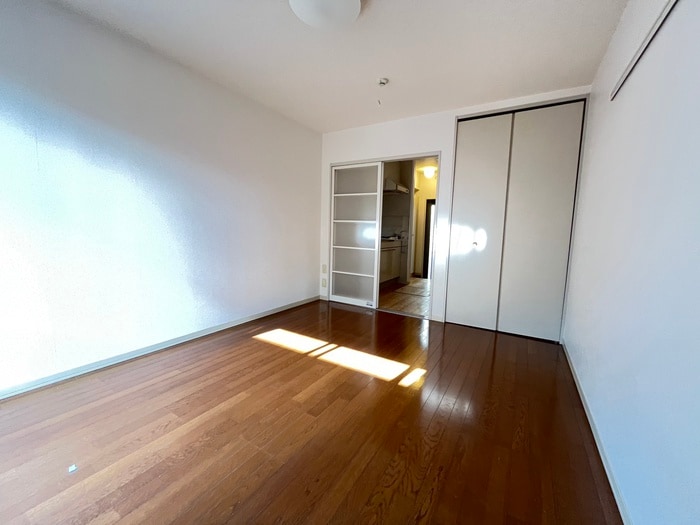 物件内観写真6　(居室)