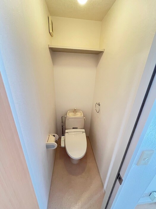 物件内観写真12　(トイレ)