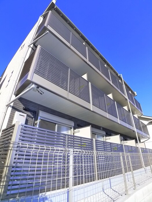 物件外観写真2　(外観写真)