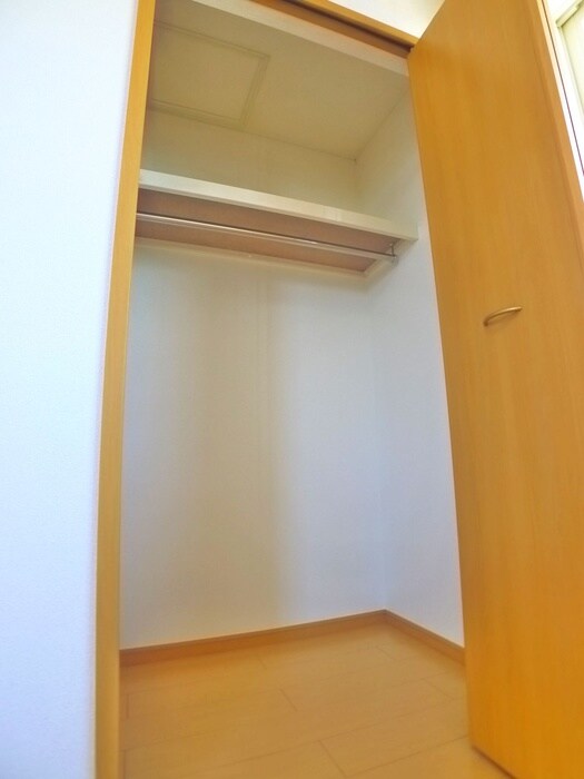 物件内観写真17　(収納)