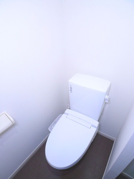 物件内観写真16　(トイレ)