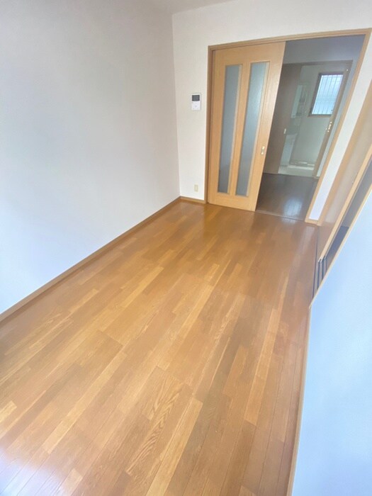 物件内観写真11　(居室)