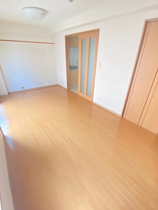 物件内観写真19　(居室)