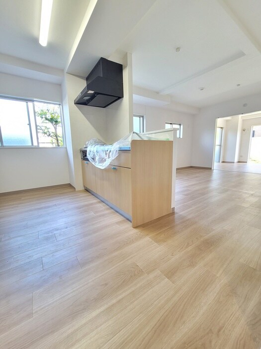 物件内観写真9　(居室)