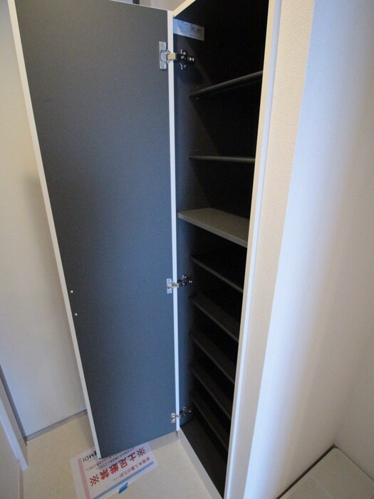 物件内観写真17　(靴箱)