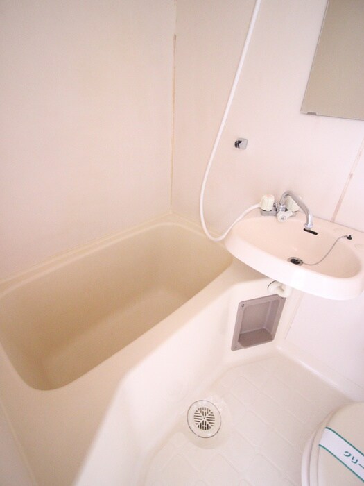 ウイリン  ２のバス