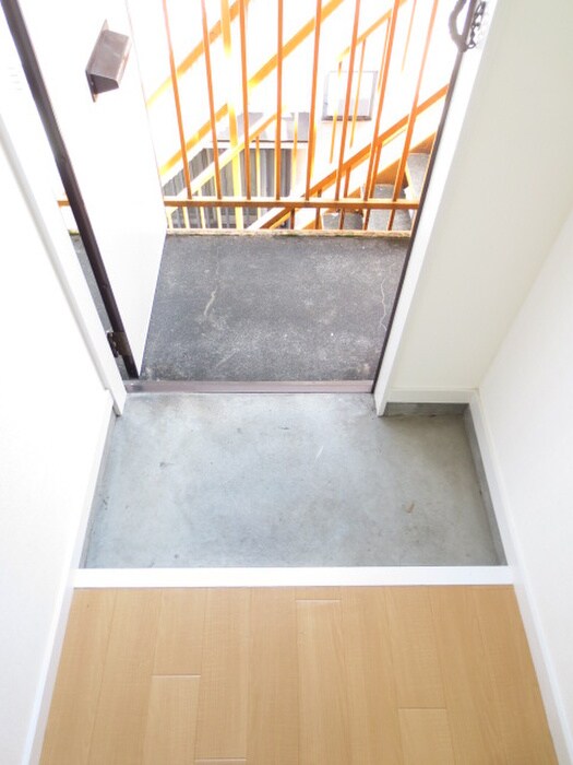 物件内観写真21　(玄関)