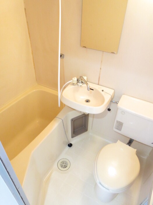 ウイリン  ２のバス