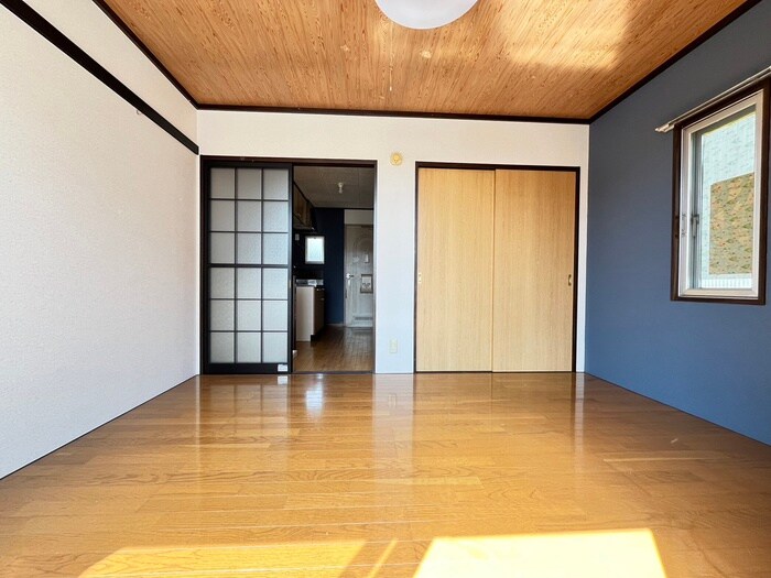 物件内観写真8　(居室)