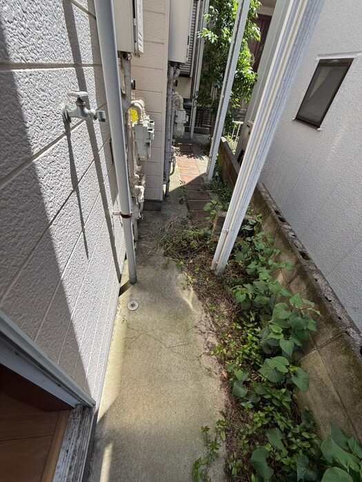 物件内観写真13　(洗濯機置場)