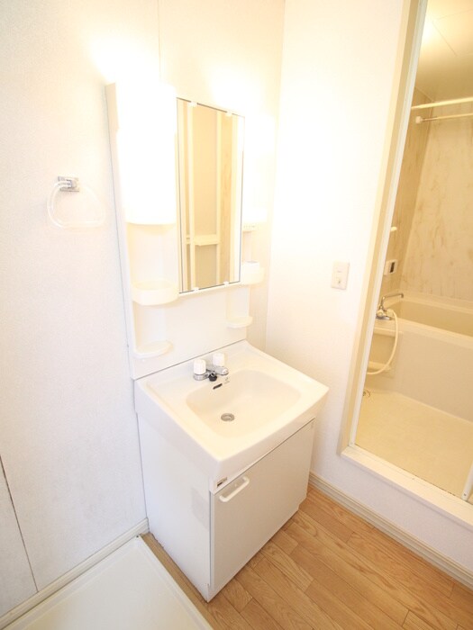 物件内観写真11　(洗面)