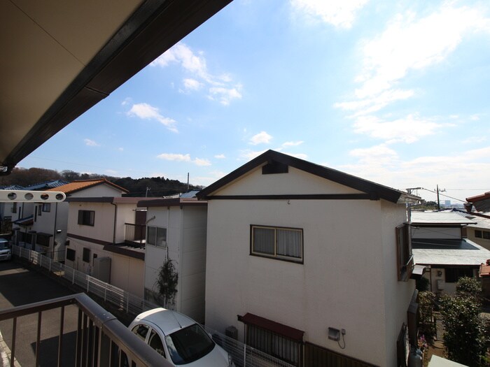 物件内観写真16　(室内からの展望)