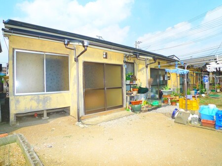 山名方貸家外観写真