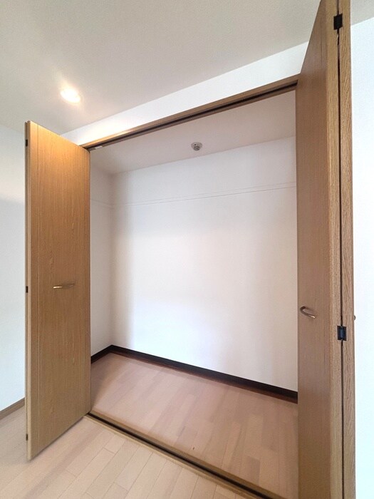 物件内観写真10　(収納)