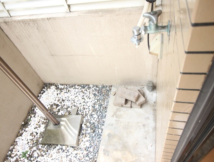 物件内観写真15　(洗濯機置場)