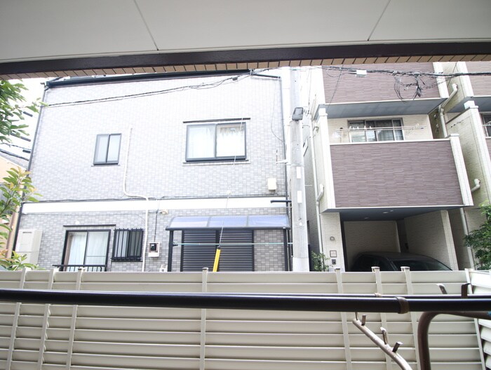 物件内観写真17　(室内からの展望)