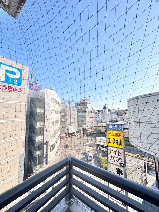 物件内観写真15　(室内からの展望)