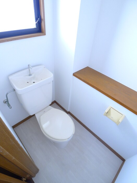 物件内観写真12　(トイレ)