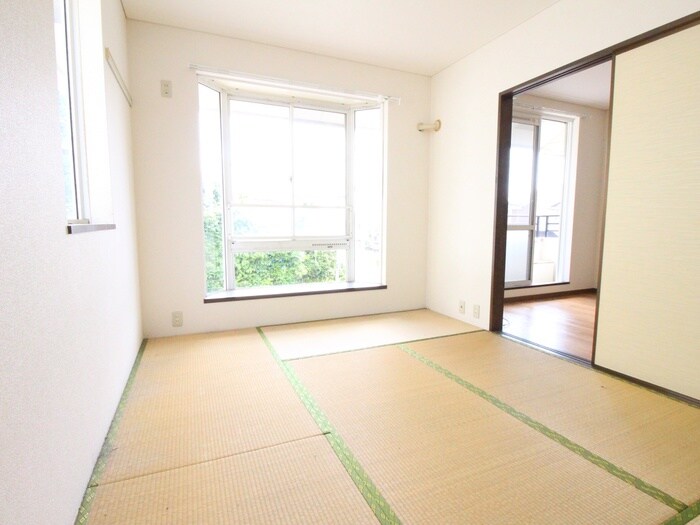 物件内観写真10　(居室)