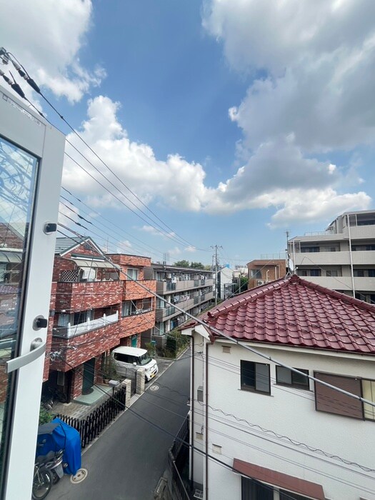 物件内観写真16　(室内からの展望)