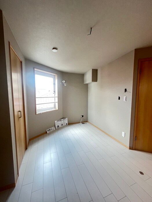 物件内観写真21　(居室)