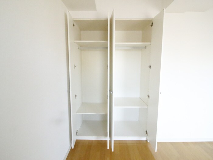 物件内観写真13　(収納)