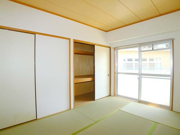 物件内観写真14　(収納)