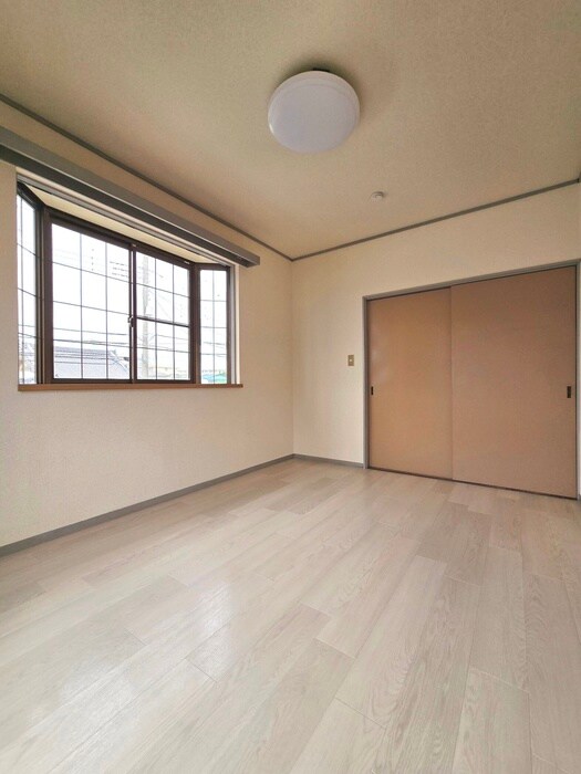 物件内観写真6　(居室)