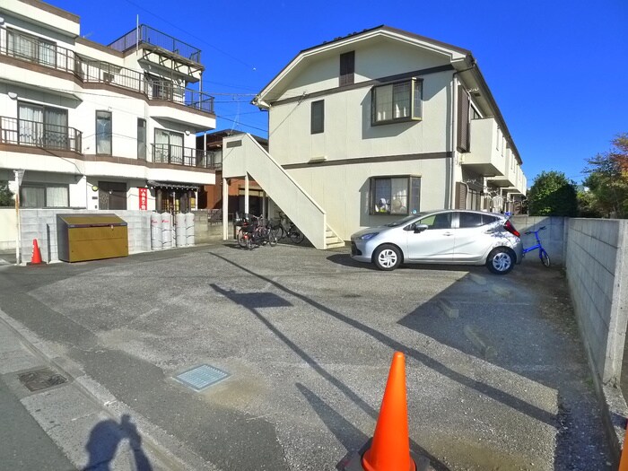 クライムハイツの駐車場