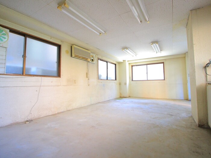 物件内観写真10　(内観写真)