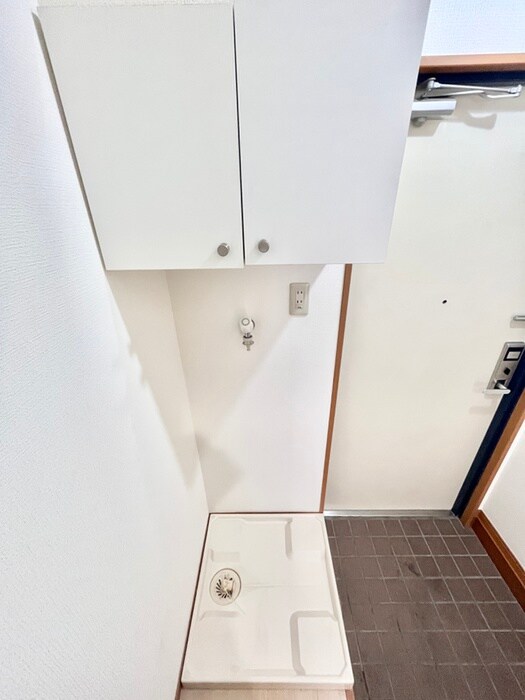 物件内観写真19　(洗濯機置場)