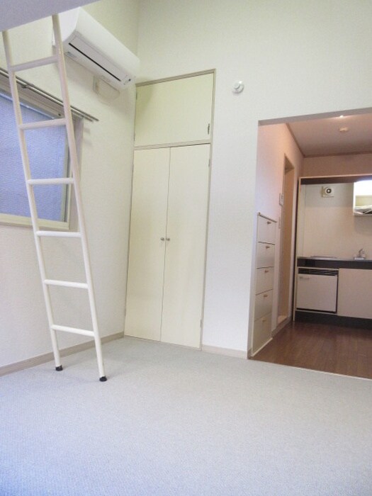 物件内観写真22　(居室)